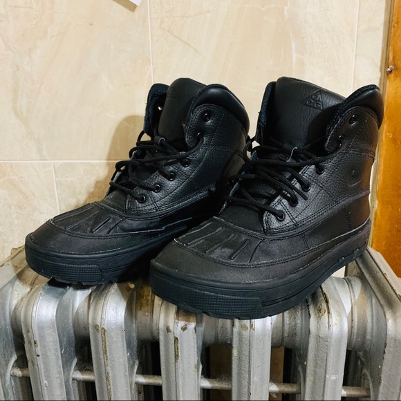 nike woodside 2 acg